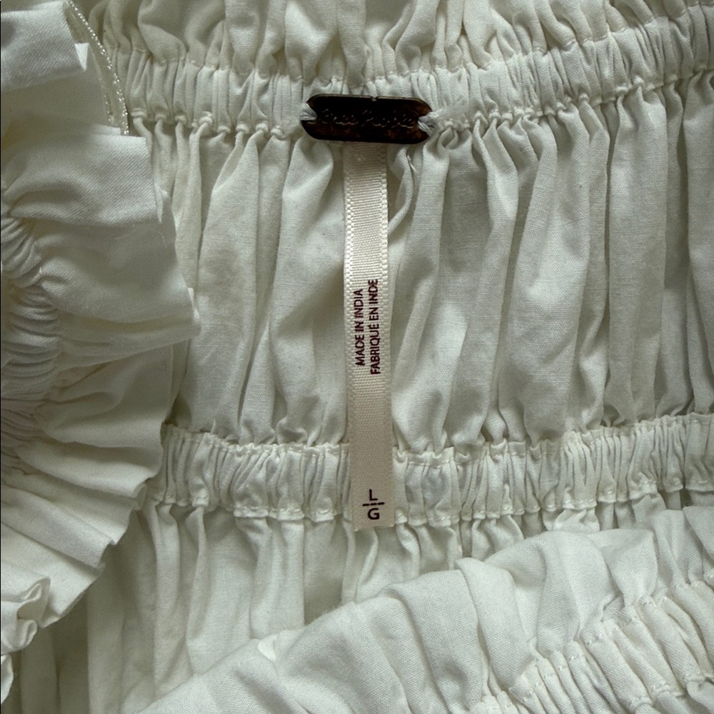 Free People Women's Off-White Off-Shoulder Peplum Top Size L - Picture 9 of 13